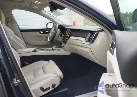 2022 Volvo Xc60 B5 Inscription из США, поврежденный, VIN YV4L12RL0N1087044